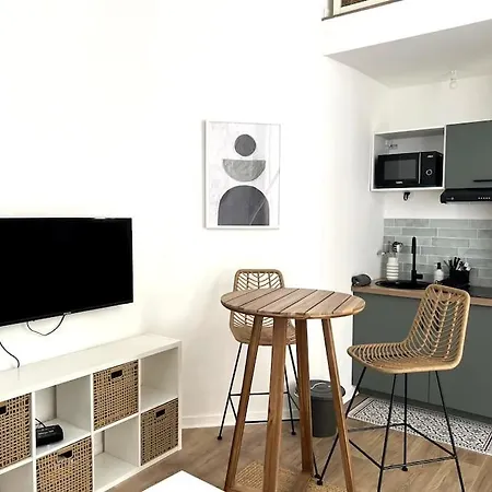 Casa Urbae - Place De La Comedie, Apartment *